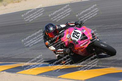 media/Oct-30-2022-CVMA (Sun) [[fb421c3cec]]/Race 10 Supersport Middleweight Shootout/